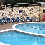 Apart-hotel Squash Club 3*