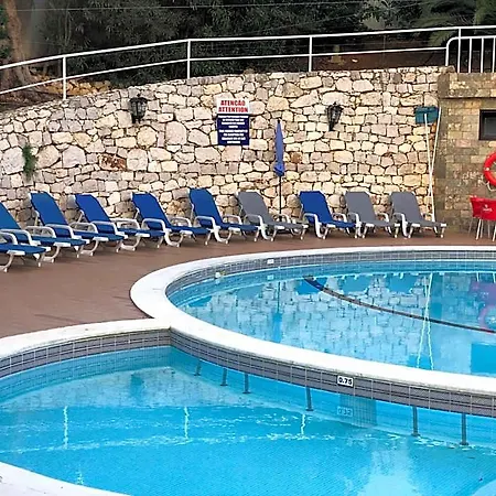 Squash Club Aparthotel