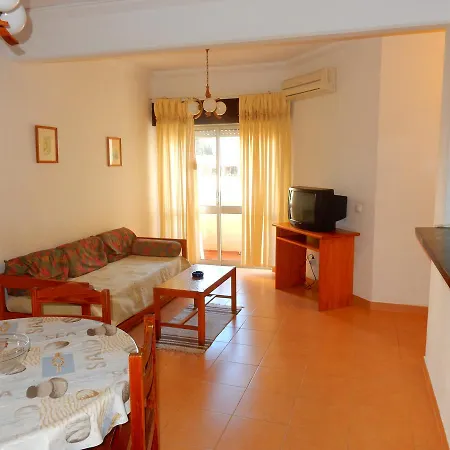 Aparthotel Squash Club 3*