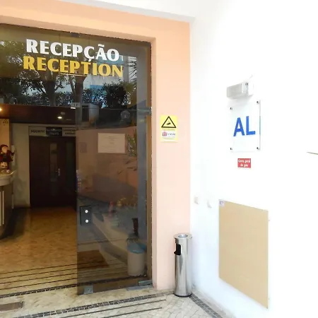Squash Club Apart-hotel Portimão